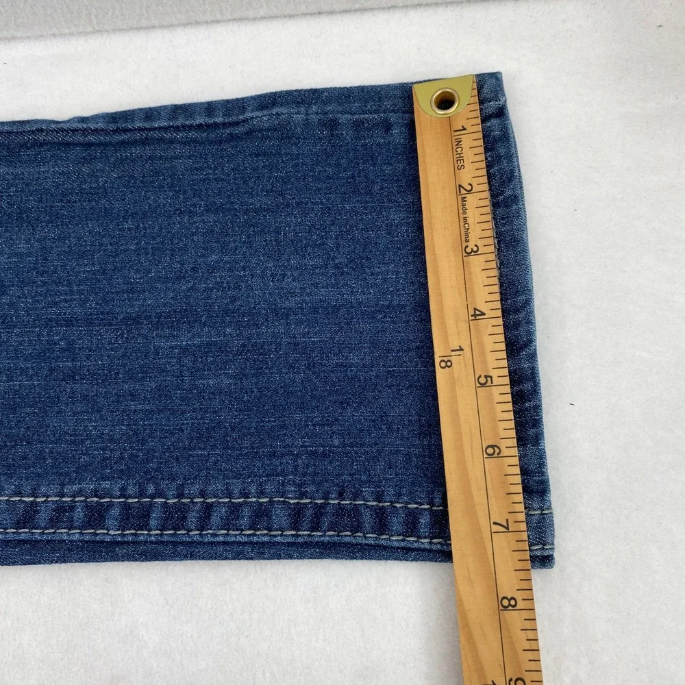 Maurices Jeans‎ Womens Size 3 / 4 Short Low Rise Dark Wash Denim Boot Stretch